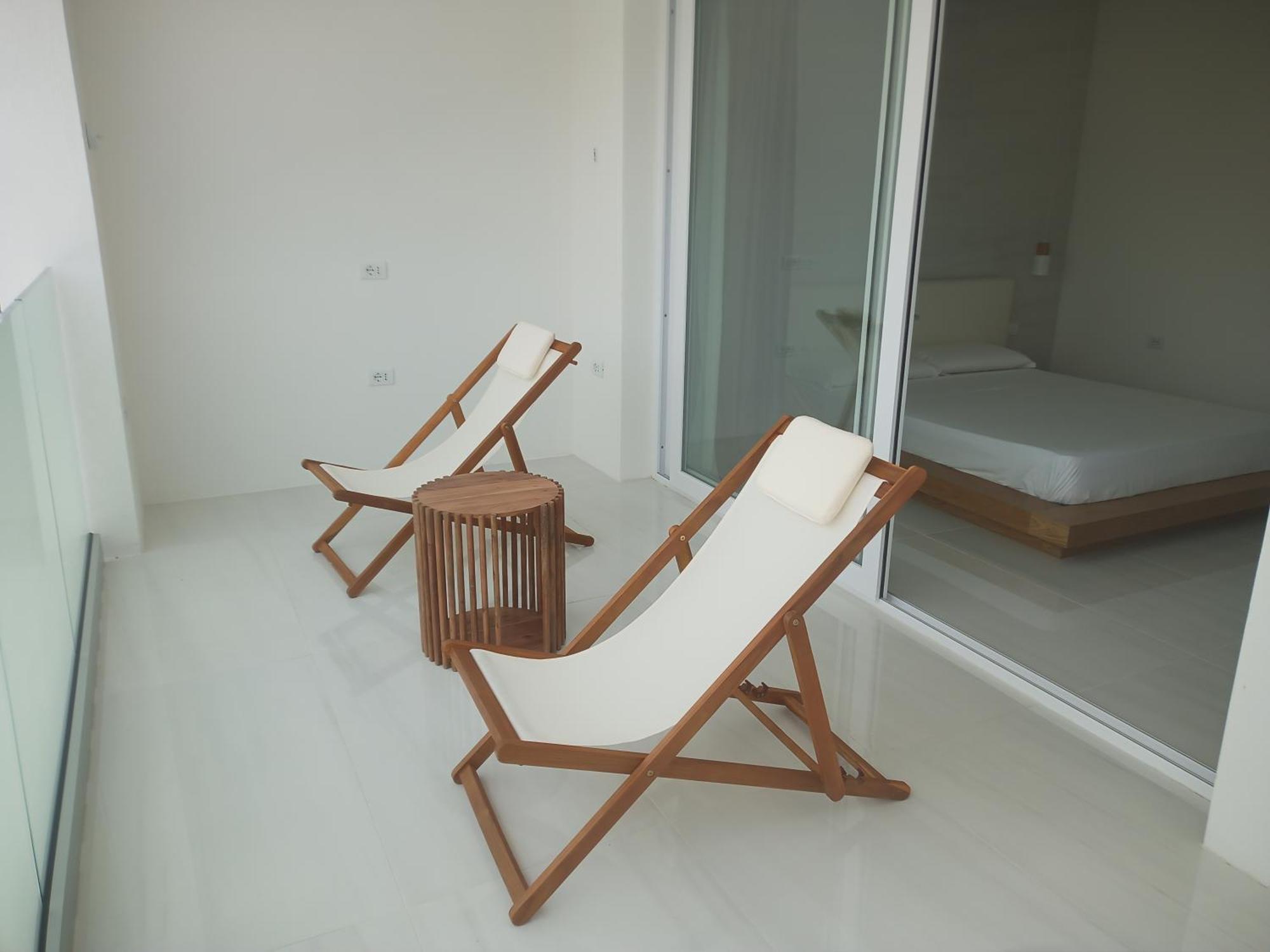 Smart Luxury Suites & Apartments Orosei Eksteriør bilde