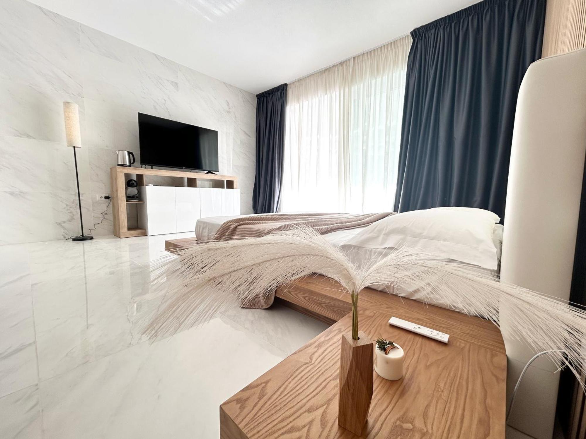 Smart Luxury Suites & Apartments Orosei Eksteriør bilde